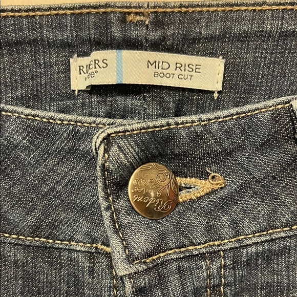 Riders by Lee Blue Boot Cut Jeans Midrise - Picture 2 of 8